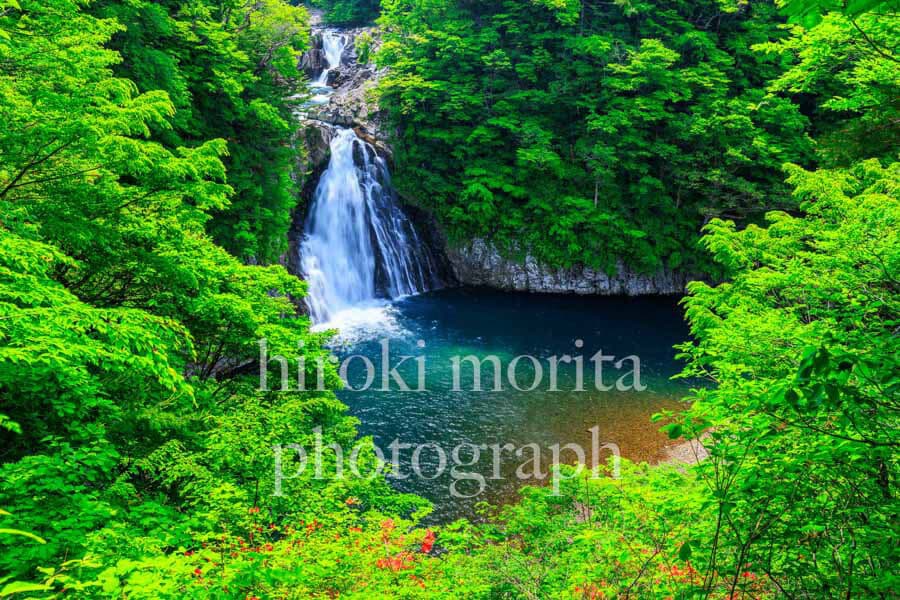 秋田県　法体の滝